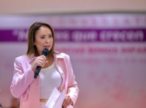 727df7b4-5f99-4fd3-b003-df493c9691d6