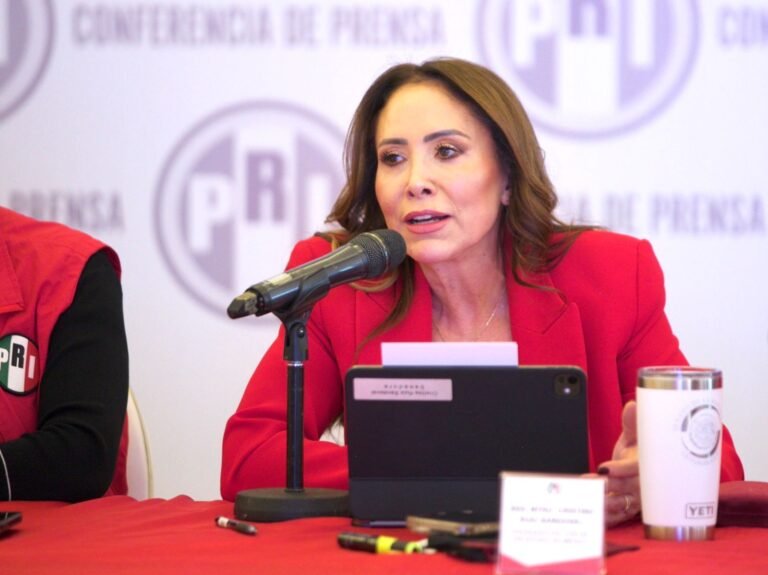 adcb9208-b3a9-49fa-b758-7dd70d3cefe4